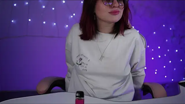 Snapshot of Lana__May chatting on 02-27-25, 11:20 Lana  May online show from 02-27-25, 11:20