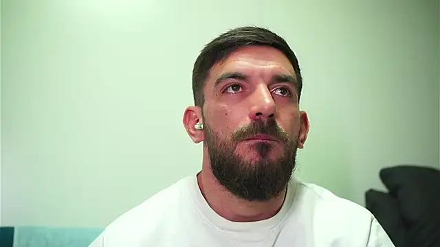 Snapshot of Adam_First chatting on 03-14-26, 08:25 Adam First online show from 03-14-26, 08:25