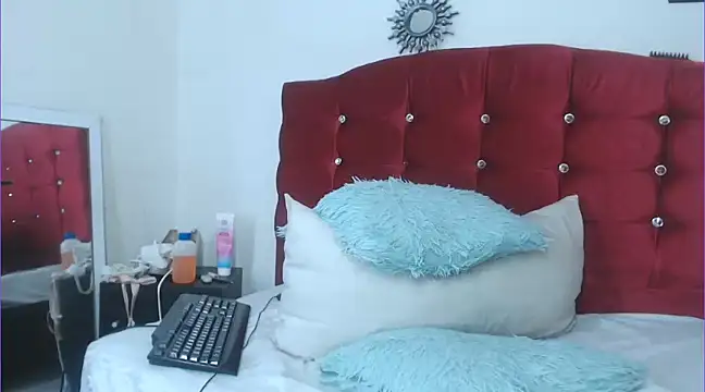 Snapshot of chicago_28 chatting on 03-04-25, 06:15 chicago 28 online show from 03-04-25, 06:15