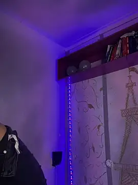 meganthompsonn22 online show from 01-29-25, 06:01