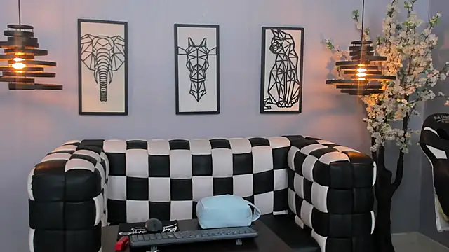 SARAFOXX  online show from 12-18-24, 02:06