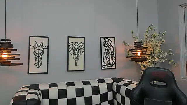 SARAFOXX  online show from 01-30-25, 11:44