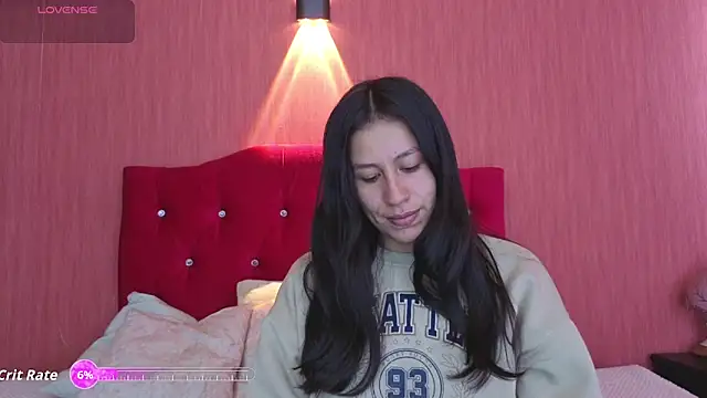 Snapshot of EmiGomez_ chatting on 09-29-25, 01:16 EmiGomez  online show from 09-29-25, 01:16