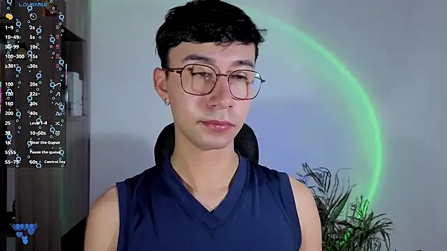 Snapshot of cameron_cum chatting on 10-28-25, 11:03 cameron cum online show from 10-28-25, 11:03