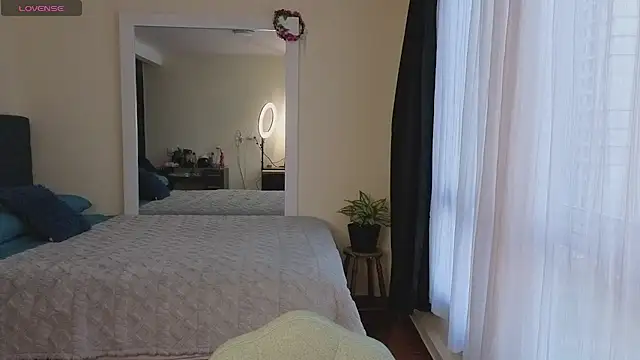 Snapshot of cameron_cum chatting on 12-01-25, 11:04 cameron cum online show from 12-01-25, 11:04