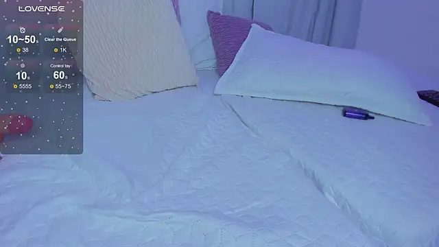 susyy7 online show from 02-13-25, 09:51