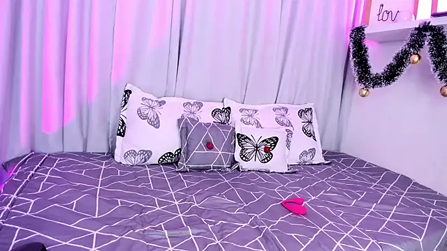 susyy7 online show from 12-16-25, 07:41