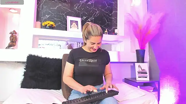 Cinthya mjs online show from 02-19-26, 12:12