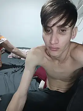 Milfvalesk online show from 05-30-26, 06:38