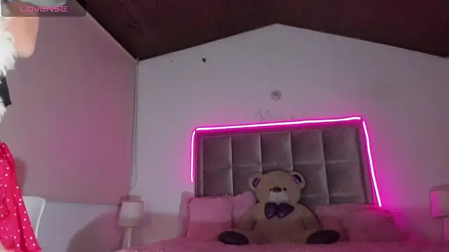 Melody Ds online show from 01-04-25, 02:46