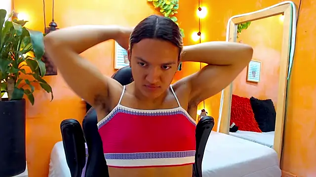 Snapshot of aslyhernandez_7 chatting on 12-31-24, 11:31 aslyhernandez 7 online show from 12-31-24, 11:31