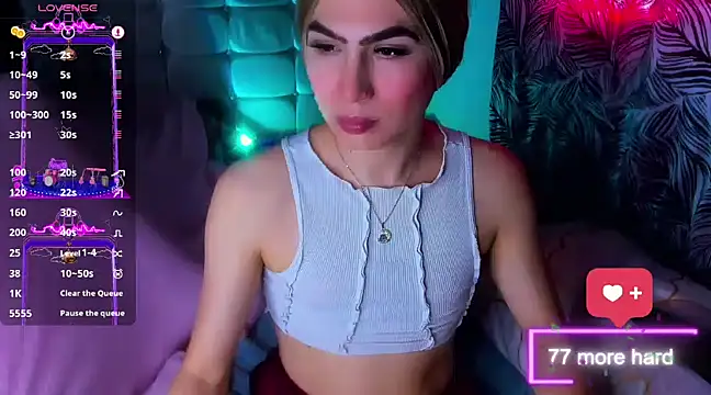 Snapshot of saskya chatting on 02-19-25, 02:01 saskya online show from 02-19-25, 02:01