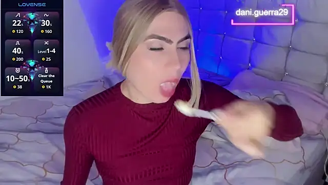 Snapshot of saskya chatting on 10-13-25, 09:37 saskya online show from 10-13-25, 09:37