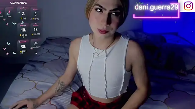 Snapshot of saskya chatting on 11-08-25, 11:25 saskya online show from 11-08-25, 11:25