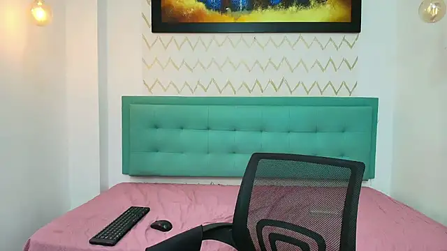 Snapshot of kimera_13 chatting on 02-10-25, 12:41 kimera 13 online show from 02-10-25, 12:41