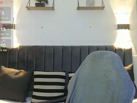 Snapshot of jake_shadow14 chatting on 09-13-25, 02:44 jake shadow14 online show from 09-13-25, 02:44