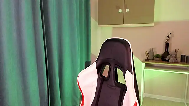 LilithStrangfor online show from 12-16-24, 07:58