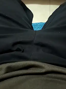 Snapshot of beautiful_hands_ chatting on 09-29-25, 07:46 beautiful hands online show from 09-29-25, 07:46