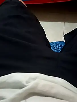 Snapshot of beautiful_hands_ chatting on 10-18-25, 09:54 beautiful hands online show from 10-18-25, 09:54