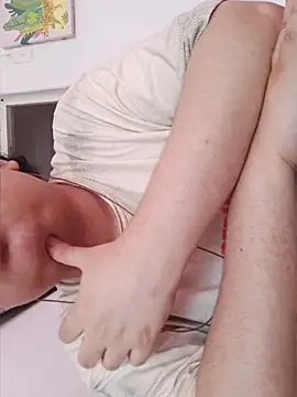 beautiful hands  online show from 04-27-26, 09:24