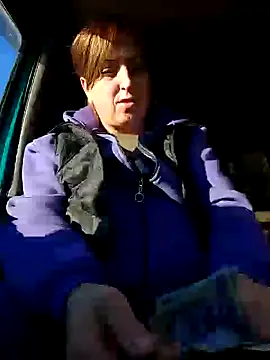 Snapshot of larylary6969 chatting on 01-04-25, 12:27 larylary6969 online show from 01-04-25, 12:27