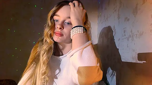 Eva Jaya online show from 12-05-24, 01:06