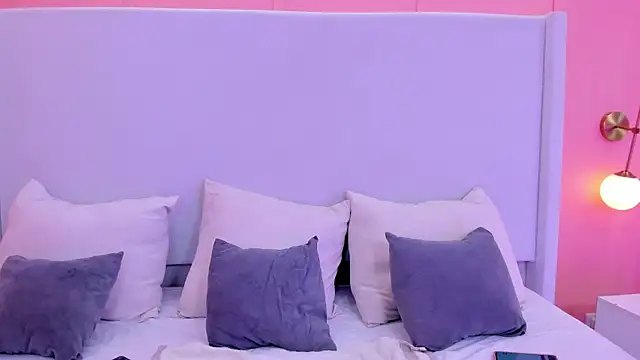 Snapshot of shaina_vasquez chatting on 11-02-25, 04:26 shaina vasquez online show from 11-02-25, 04:26