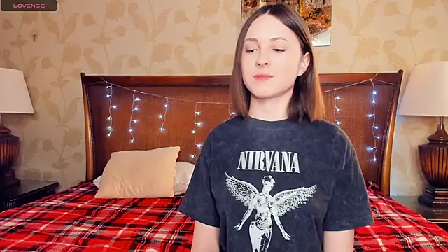 GemmaHanly online show from 12-20-24, 06:24