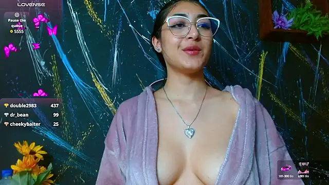 Snapshot of Mariannagp chatting on 03-23-25, 12:47 Mariannagp online show from 03-23-25, 12:47