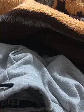 kerimyuce online show from 11-29-25, 03:37