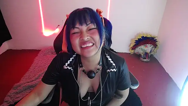 Shaddycute  online show from 12-06-24, 08:37