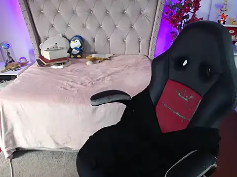 Shaddycute  online show from 01-30-25, 05:17