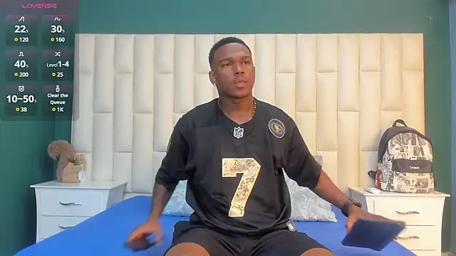 Snapshot of Troykhalil chatting on 01-09-25, 08:01 Troykhalil online show from 01-09-25, 08:01