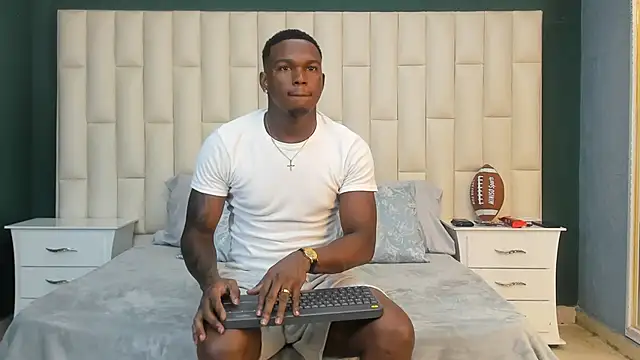 Snapshot of Troykhalil chatting on 01-16-25, 09:19 Troykhalil online show from 01-16-25, 09:19