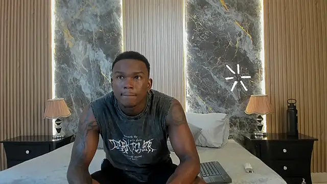 Snapshot of Troykhalil chatting on 02-13-25, 08:34 Troykhalil online show from 02-13-25, 08:34