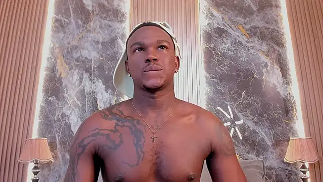 Snapshot of Troykhalil chatting on 02-16-25, 02:42 Troykhalil online show from 02-16-25, 02:42