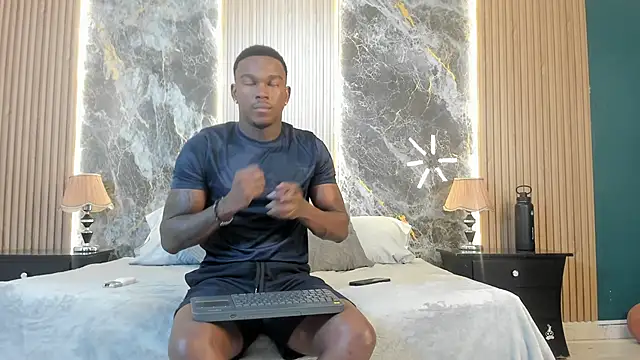 Snapshot of Troykhalil chatting on 02-19-25, 08:10 Troykhalil online show from 02-19-25, 08:10