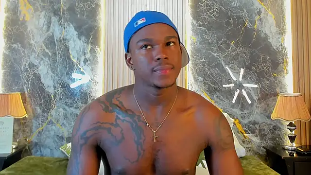 Snapshot of Troykhalil chatting on 02-27-25, 11:37 Troykhalil online show from 02-27-25, 11:37