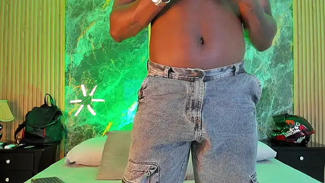 Snapshot of Troykhalil chatting on 09-23-25, 08:12 Troykhalil online show from 09-23-25, 08:12