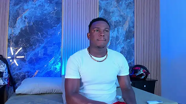 Snapshot of Troykhalil chatting on 10-15-25, 08:09 Troykhalil online show from 10-15-25, 08:09