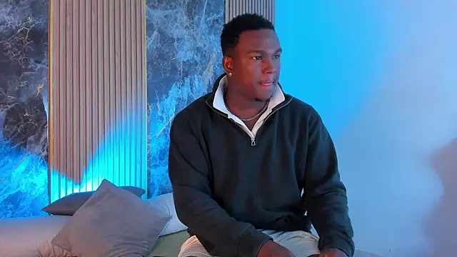 Snapshot of Troykhalil chatting on 10-24-25, 10:50 Troykhalil online show from 10-24-25, 10:50