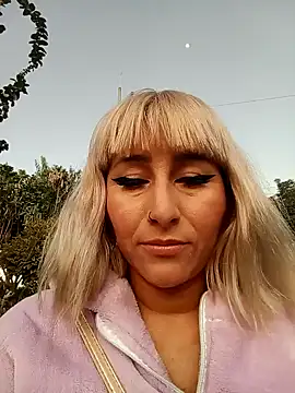 florecita9 online show from 12-10-24, 10:58