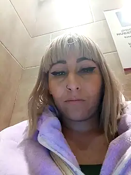 florecita9 online show from 12-15-24, 01:02