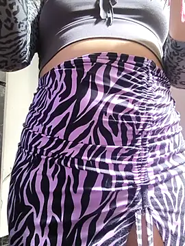 florecita9 online show from 10-29-25, 06:42