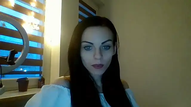 Snapshot of CassieSensual chatting on 12-27-24, 06:24 CassieSensual online show from 12-27-24, 06:24