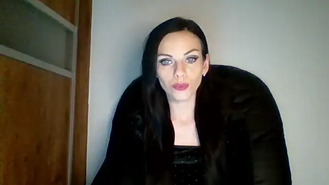 Snapshot of CassieSensual chatting on 02-21-25, 07:10 CassieSensual online show from 02-21-25, 07:10