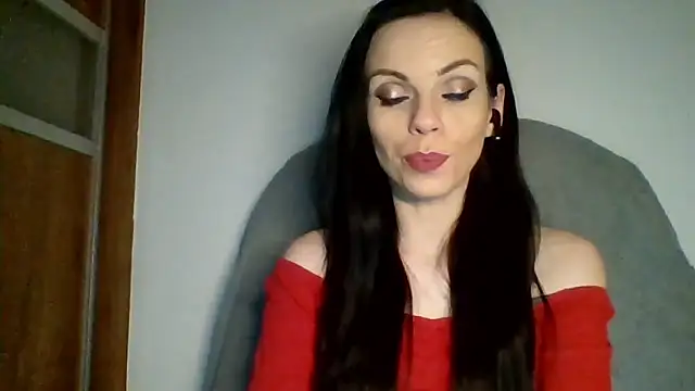 Snapshot of CassieSensual chatting on 02-21-25, 10:15 CassieSensual online show from 02-21-25, 10:15