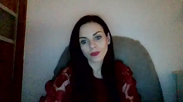 Snapshot of CassieSensual chatting on 02-25-25, 10:29 CassieSensual online show from 02-25-25, 10:29