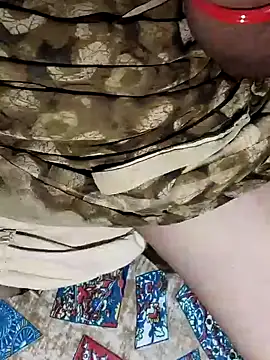 Snapshot of FeltedEuropium chatting on 12-19-24, 10:34 FeltedEuropium online show from 12-19-24, 10:34