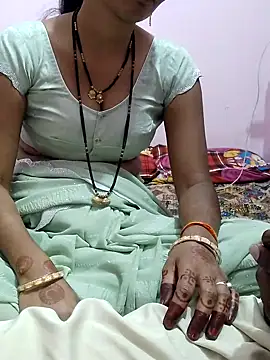 Snapshot of FeltedEuropium chatting on 02-26-25, 08:48 FeltedEuropium online show from 02-26-25, 08:48